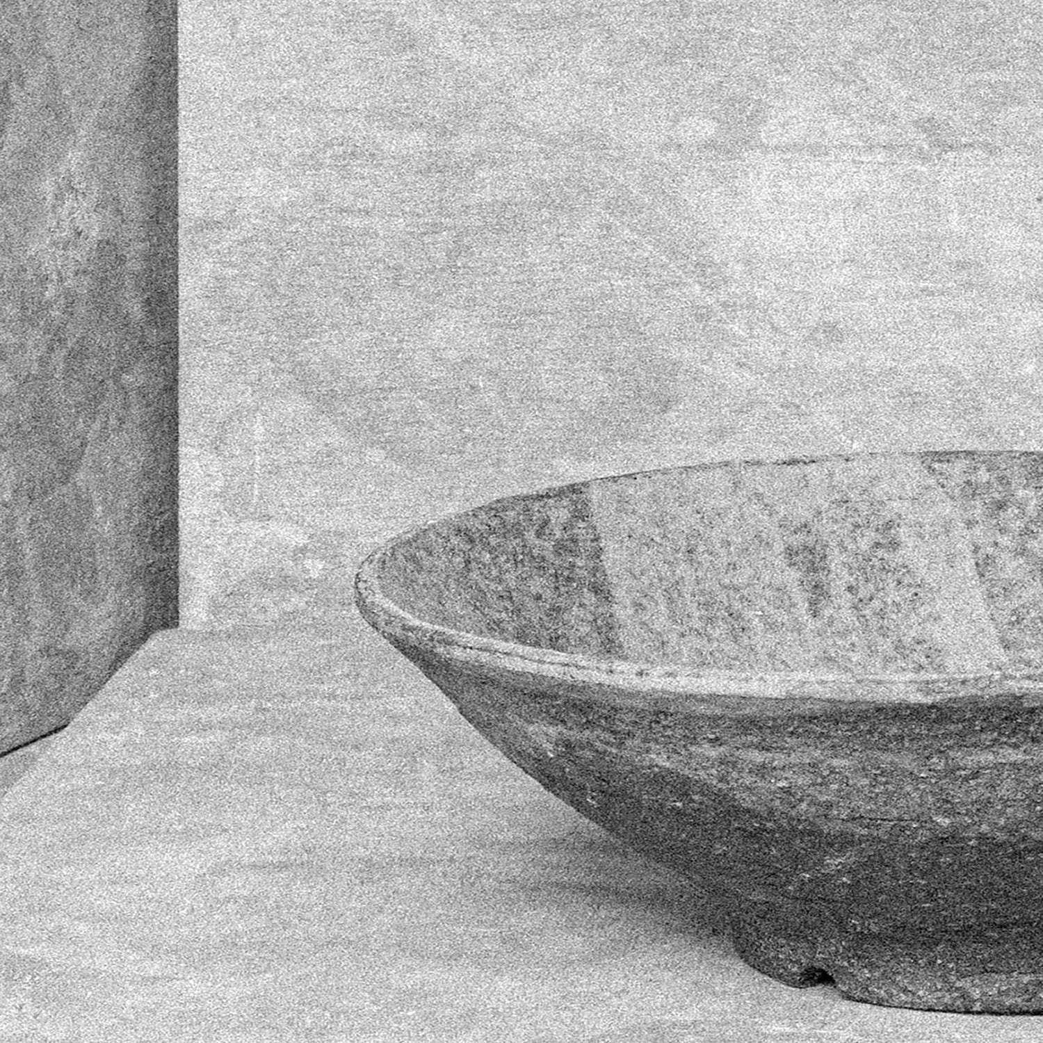 bowls & dishes