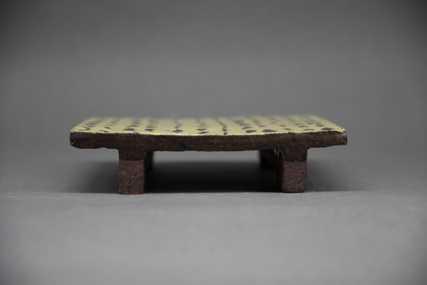 tray